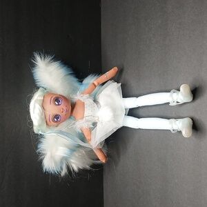 Moose Toys Dream Seekers Hope Doll Kids White Blue Faux Fur‎ Wings Winter Fairy